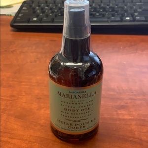 Marianella body oil